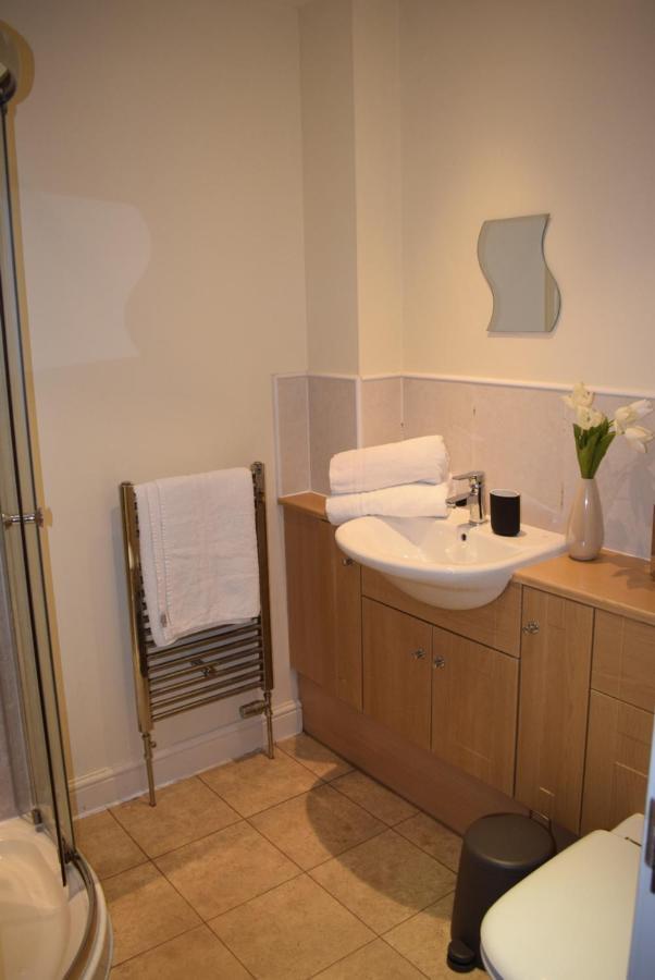 Kelpies Serviced Apartments Kavanagh- 5 Bedrooms Bathgate Eksteriør bilde